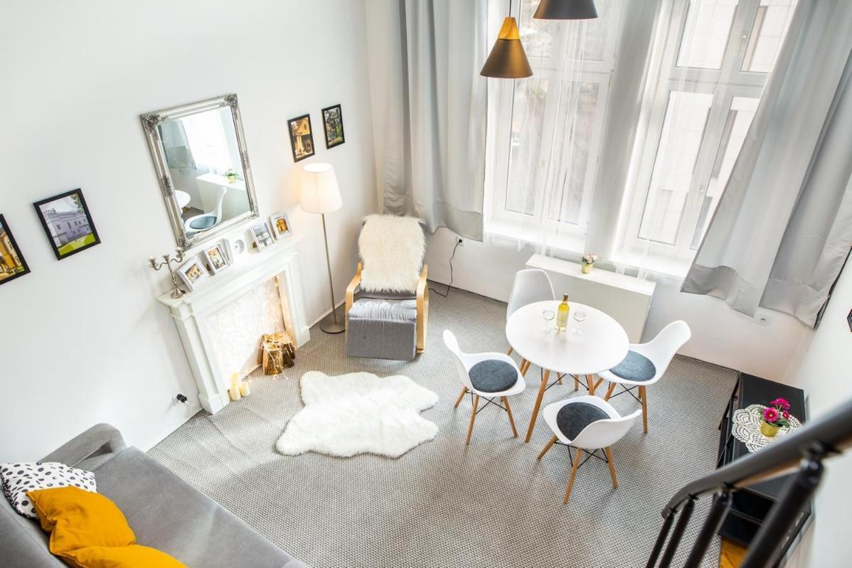 Miodowa Apartment Krakow Luaran gambar