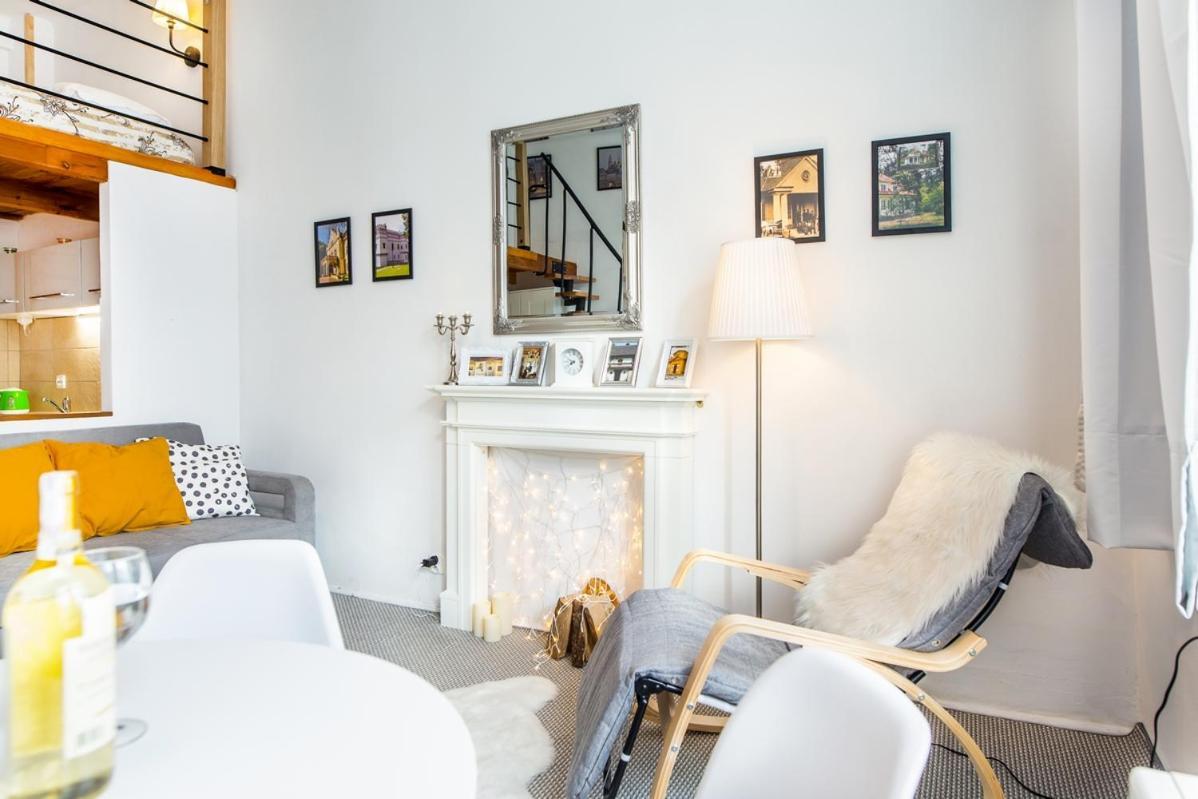 Miodowa Apartment Krakow Luaran gambar