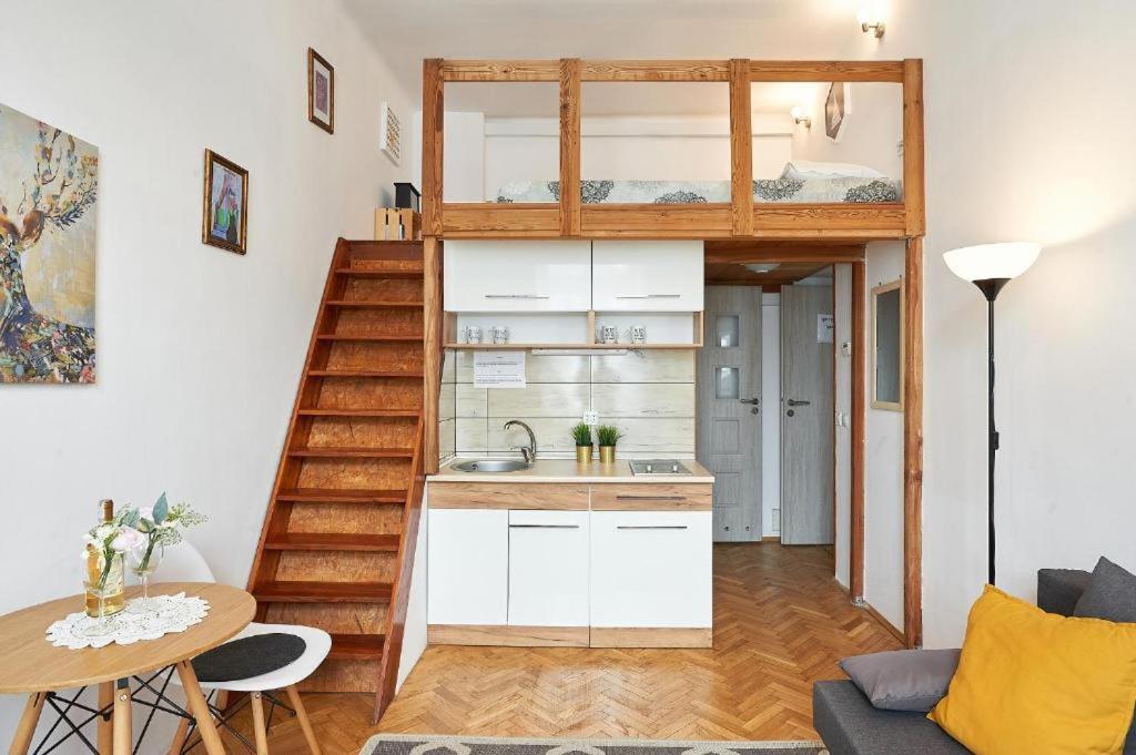 Miodowa Apartment Krakow Luaran gambar